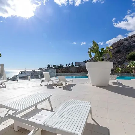 شقة Stupa Hills - Exclusive Apartment, Stunning Views! 58